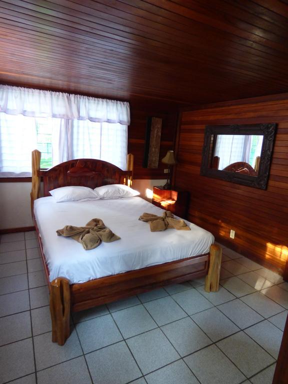 Corcovado Beach Lodge Puerto Jimenez Room photo